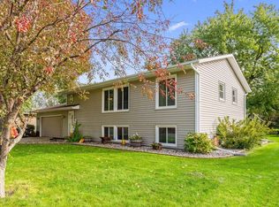 126 Britson Cir, Roland, IA 50236