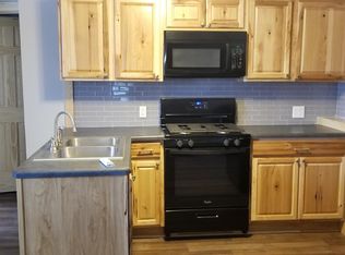 415 1st St APT 3, Manistee, MI 49660