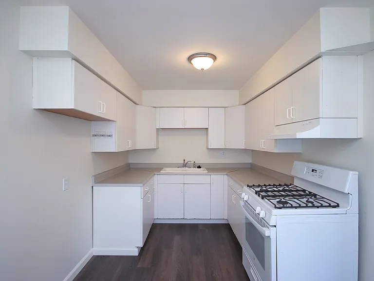 896 Magnolia Ave #5 — Photo 8