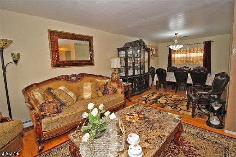 84 Sewaren Ave, Sewaren, NJ 07077 Zillow