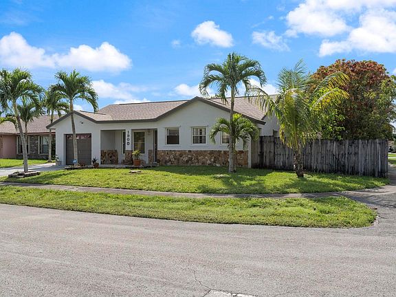 2nd image of 1900 SW 85th Avenue