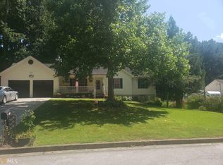 100 Nicki Ct, Hampton, GA 30228