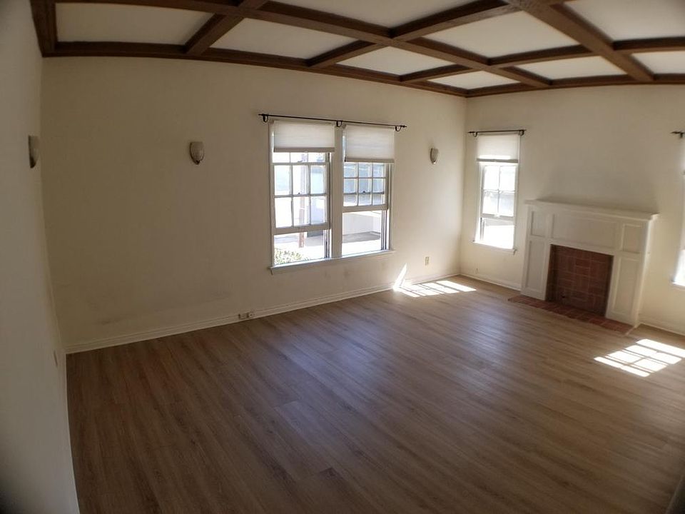 1st image of 140 S Camden Dr APT 204