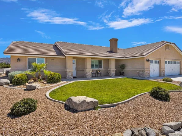 18155 Dunkirk St, Hesperia, CA 92345