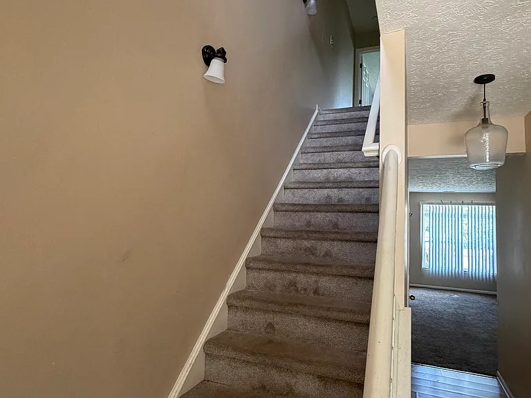 2424 Boyer Ln — Photo 20