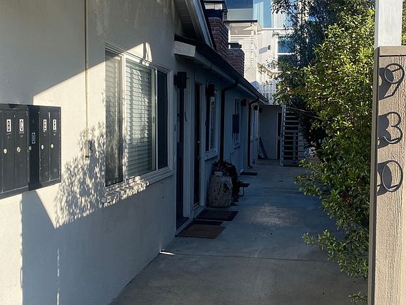 2nd image of 930 W Balboa Blvd #D