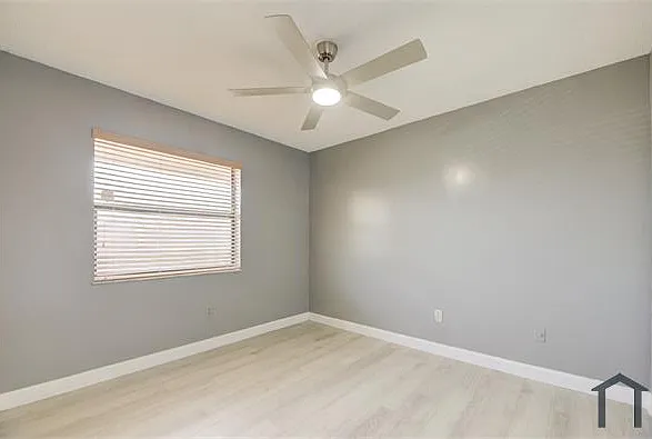 851 NE 209th Ter #203 — Photo 21