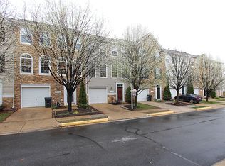 21782 Goose Cross Ter, Ashburn, VA 20147