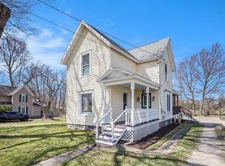 4434 W Hickory Rd, Hickory Corners, MI 49060