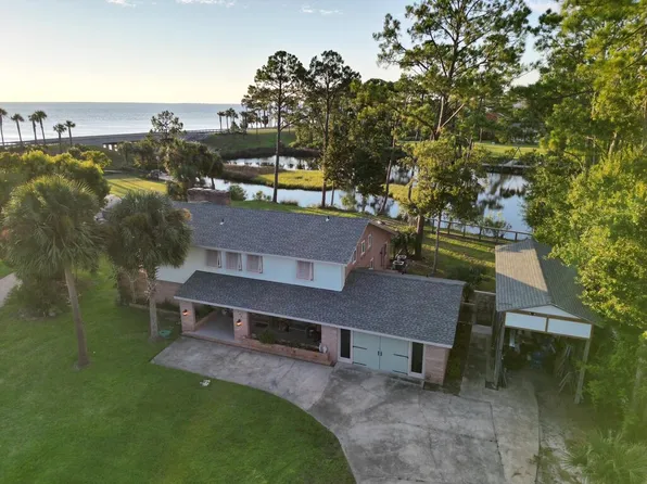 109 Sunset Cir, Port Saint Joe, FL 32456