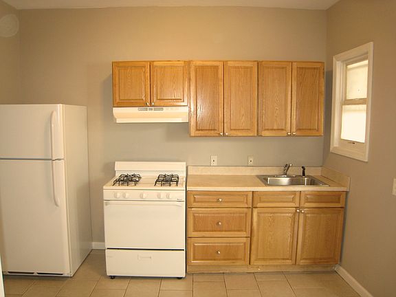 Eat in Kitchen