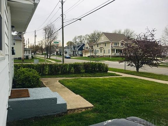4th image of 806 Corby Blvd