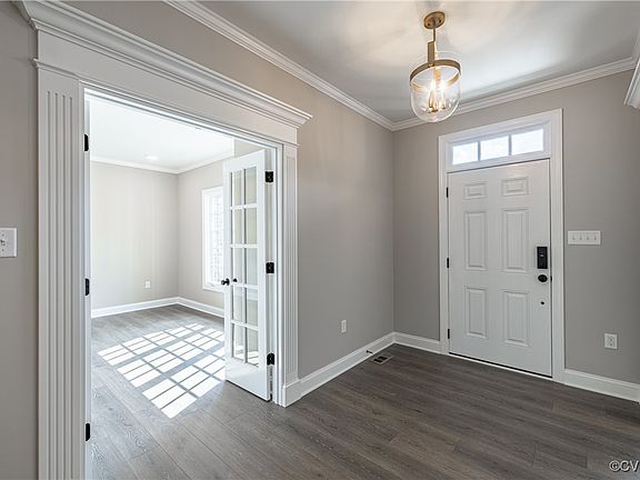 3rd image of 14439 Lightfoot Ct