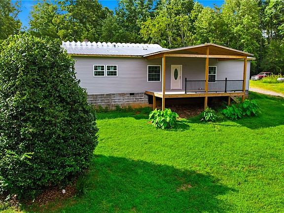 4th image of 209 Bruno Ln