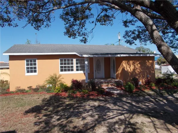 217 Main St, Dundee, FL 33838