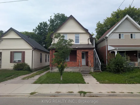 131 Sackville St, London, ON N5Z 2E5