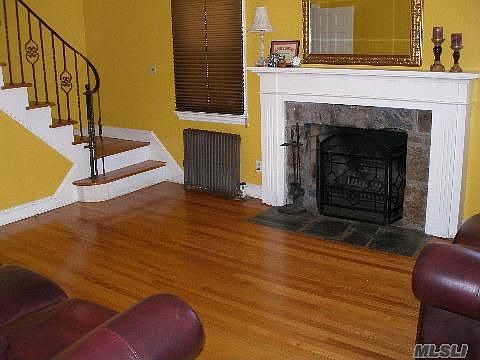 2nd image of 873 N William St