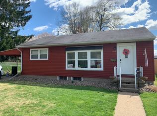 1112 Adrian Ave, Gallipolis, OH 45631