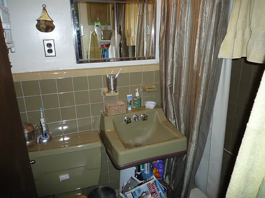Rented by New Yorker Realty | media 28
