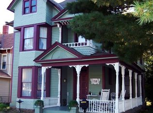 718 N Main St, Independence, MO 64050