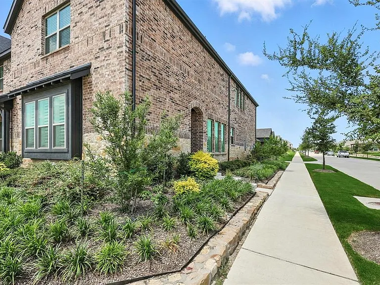 441 Matchbox St — Photo 23