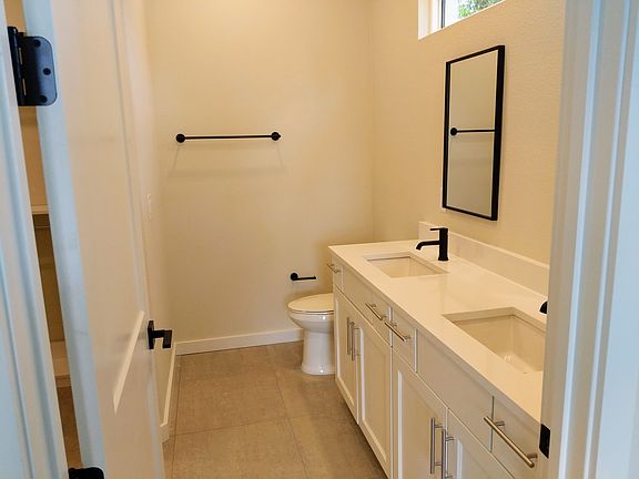 3rd image of 2650 Lotafun Ave