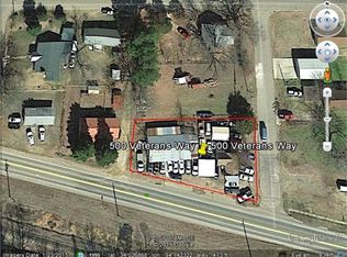 800 N Brooks St, Broken Bow, OK 74728
