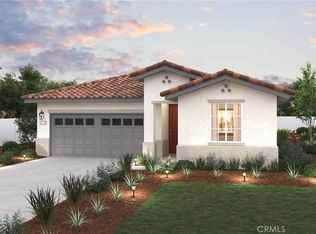 717 Freesia Cir, San Jacinto, CA 92583