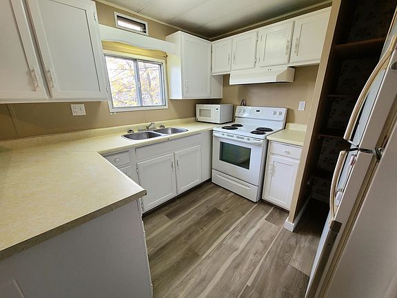 2nd image of 9207 82nd St #71