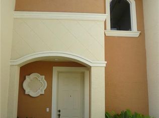 803 Middleton Dr SW, Vero Beach, FL 32962