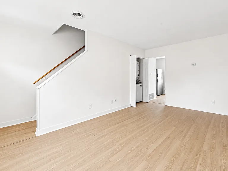 101 Poe St #38 — Photo 3