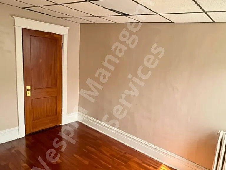 1734 W Norwegian St — Photo 15