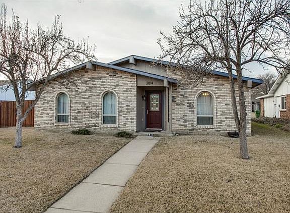 2nd image of 2814 Silverdale Ln