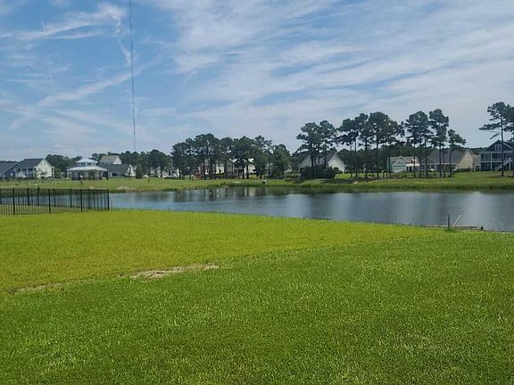 2nd image of 445 Summerhouse Dr Lot 451