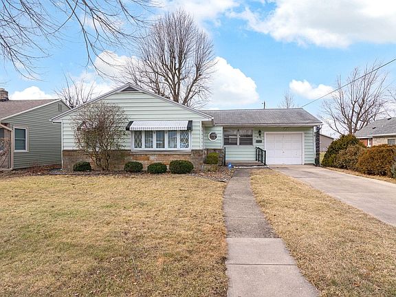 2nd image of 210 S Linwood Dr