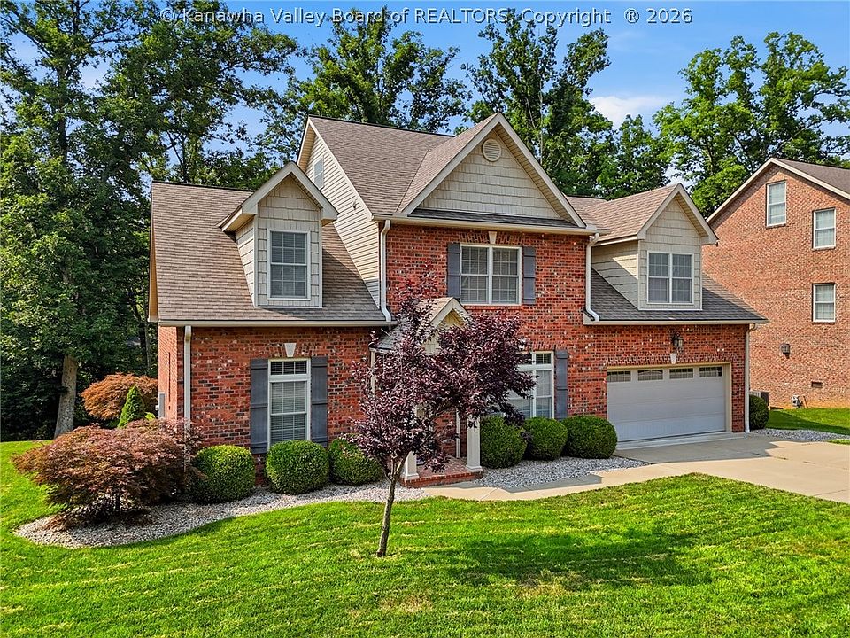 1st image of 307 Yorkshire Dr