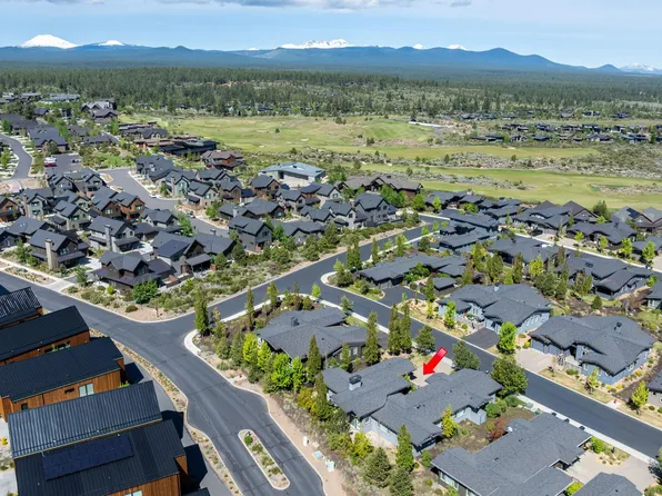 19301 Alianna Loop, Bend, OR 97702
