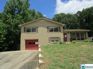 614 Basswood Dr, Adamsville, AL 35005