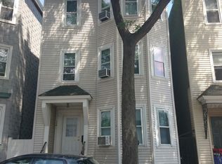 206 I St, South Boston, MA 02127