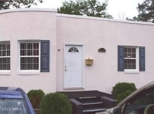 9214 Annapolis Rd, Lanham, MD 20706