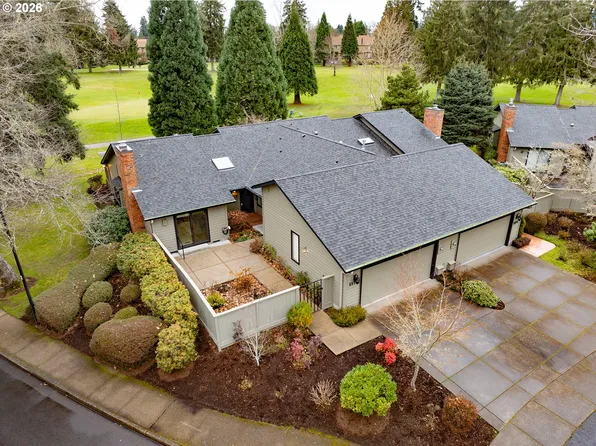 1177 Spyglass Dr, Eugene, OR 97401