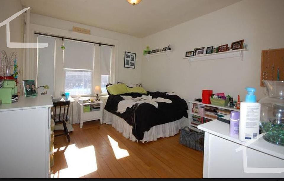 1st image of 1822 Beacon St #1MR