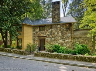 9 Howland Rd, Asheville City, NC 28804