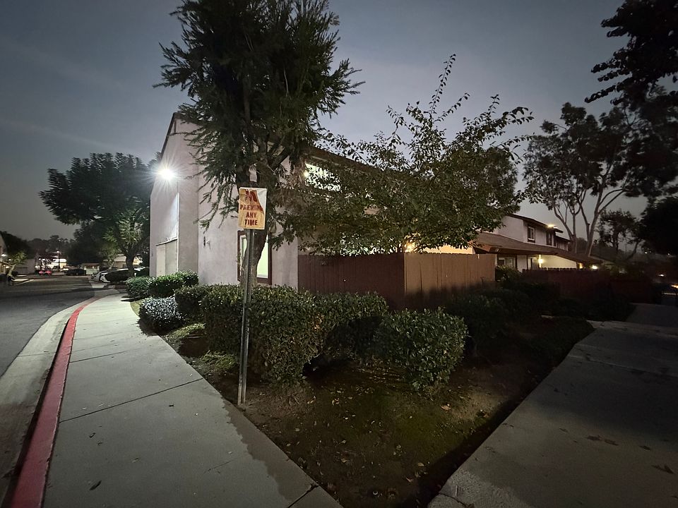 1st image of 1732 Bradbury Dr