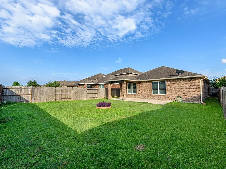 24230 Prairie Glen Ln — Photo 6