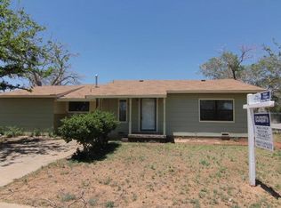 1317 E Queens St, Lubbock, TX 79403