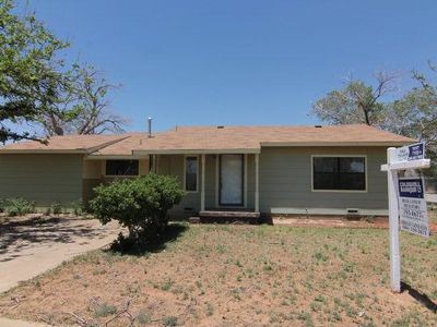 1317 E Queens St, Lubbock, TX, 79403