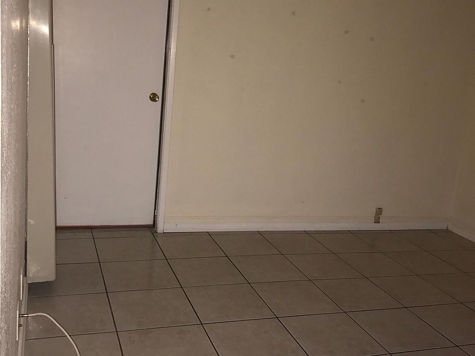 2nd image of 667 N 1st Ave APT B