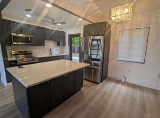 14600 NW 11th Ct, Miami, FL 33168