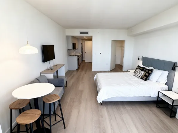 (undisclosed Address), Miami, FL 33132